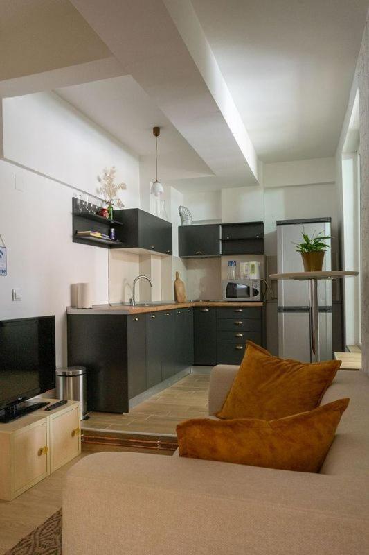 Hostel Denica Skopje Luaran gambar