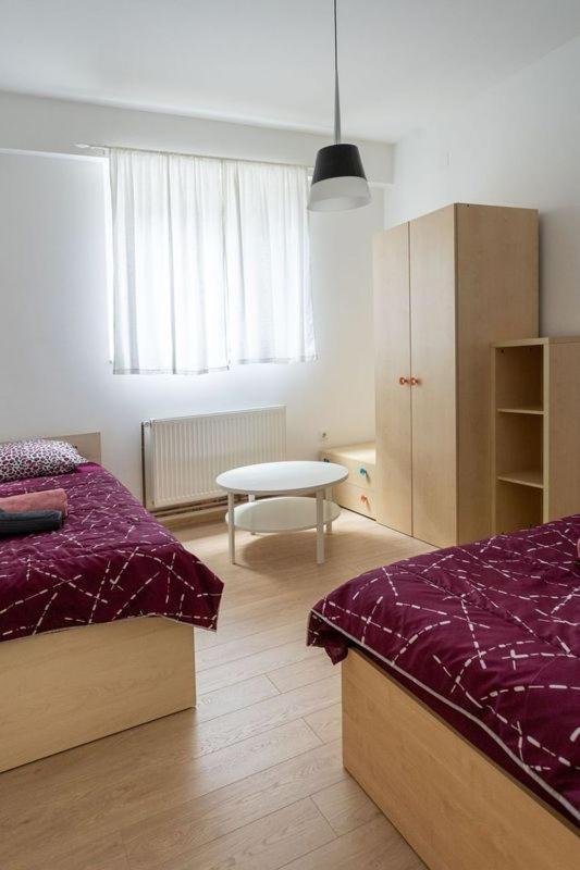 Hostel Denica Skopje Luaran gambar