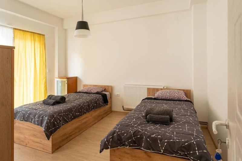 Hostel Denica Skopje Luaran gambar