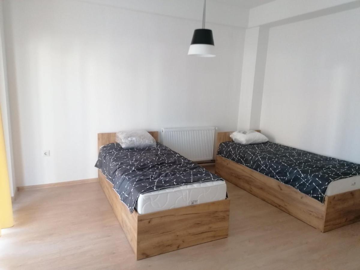 Hostel Denica Skopje Luaran gambar